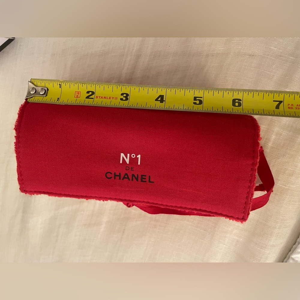 CHANEL Red Cosmetic Bag - Picture 3 of 4